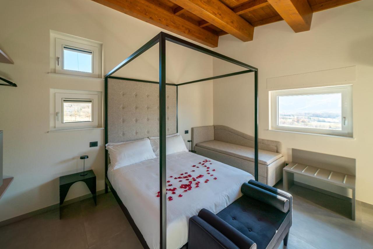 San Demetrio ne' Vestini Villa Porrelli Rooms & Spa Suite المظهر الخارجي الصورة